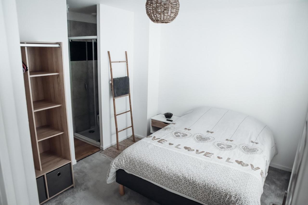 Spacieux Neuf Et Lumineux Hyper Centre Apartment Ernée Exterior photo