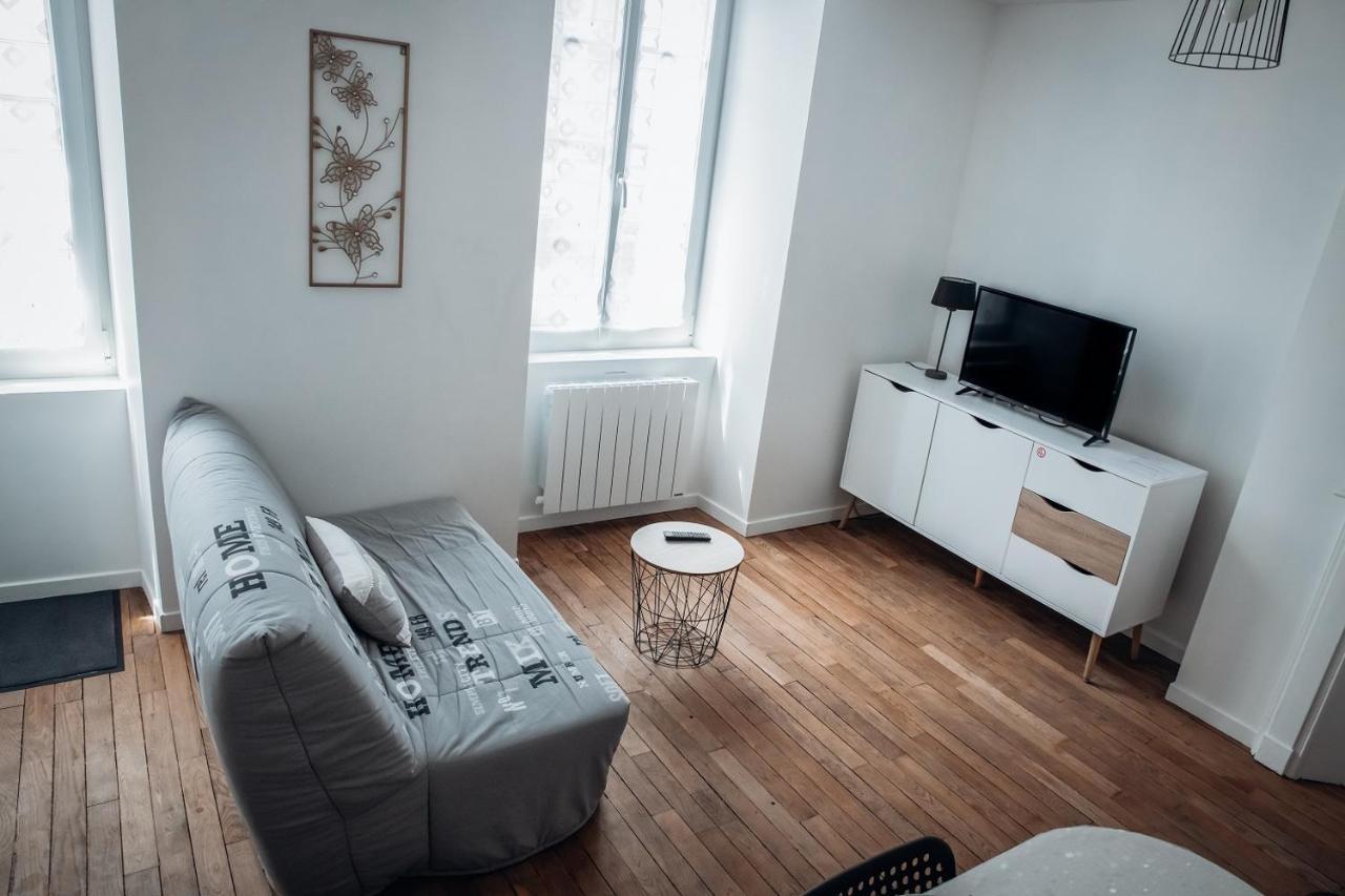 Spacieux Neuf Et Lumineux Hyper Centre Apartment Ernée Exterior photo